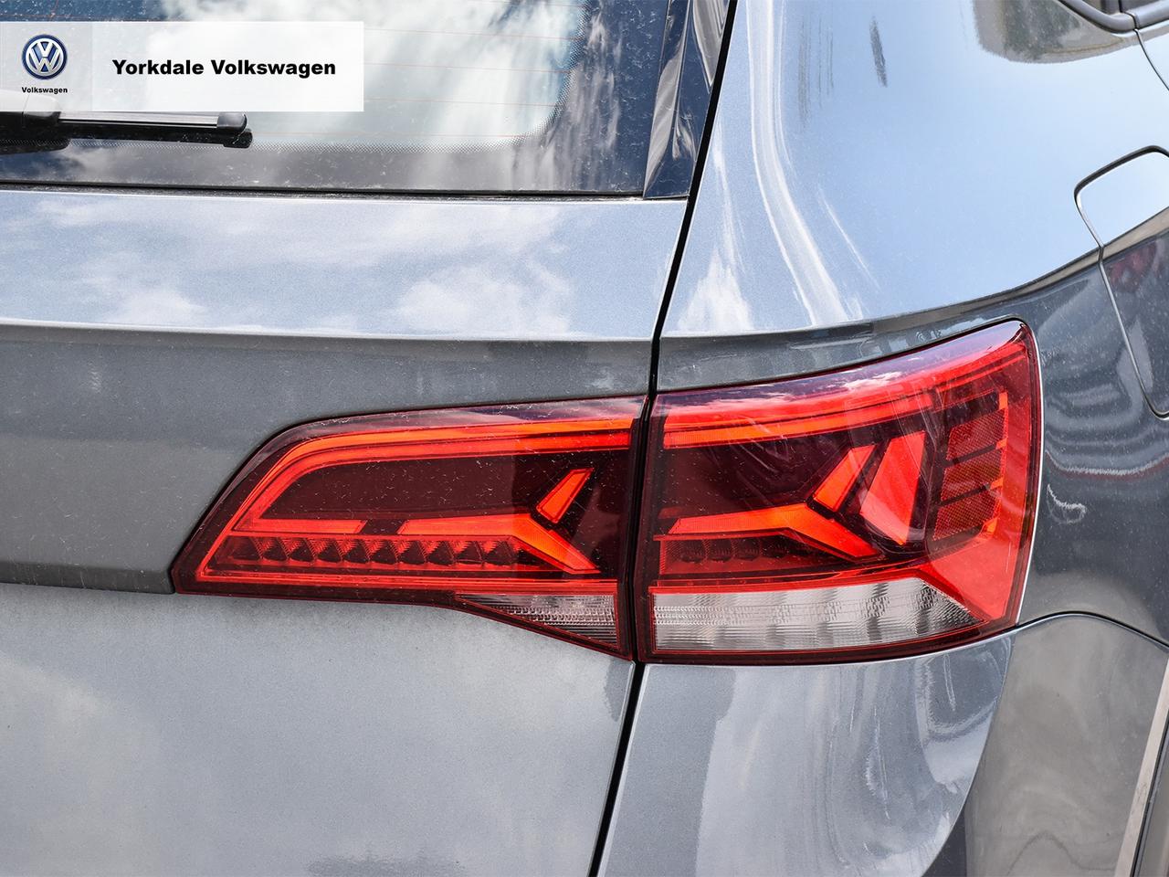 2023 Volkswagen Taos  Photo