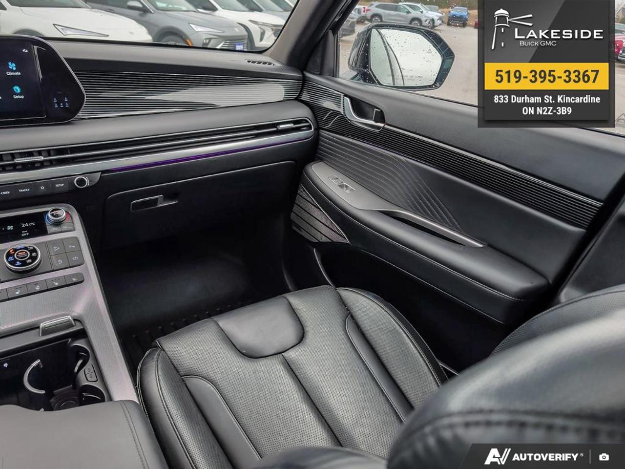 2023 Hyundai PALISADE Ultimate Calligraphy 4dr All-Wheel Drive Photo