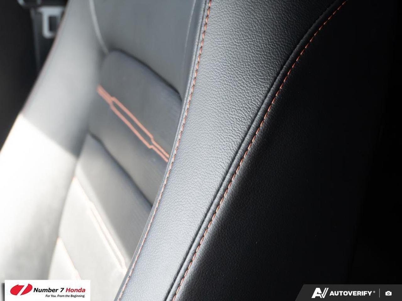 2024 Honda CR-V Hybrid Touring *NO REPORTED ACCIDENTS*ONE OWNER* Photo