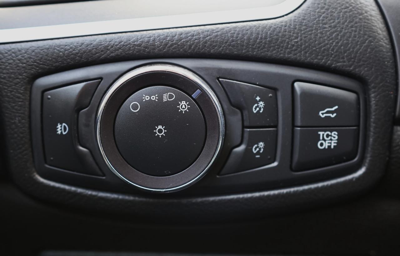 2019 Ford Edge SEL-AWD-R STARTER/NAV/ADAPT CRUISE/PANOROOF/BCAM/B Photo
