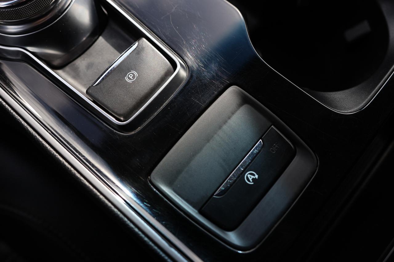 2019 Ford Edge SEL-AWD-R STARTER/NAV/ADAPT CRUISE/PANOROOF/BCAM/B Photo