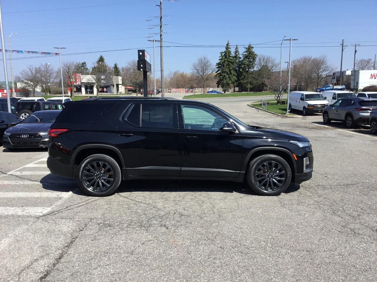 2022 Chevrolet Traverse RS Photo