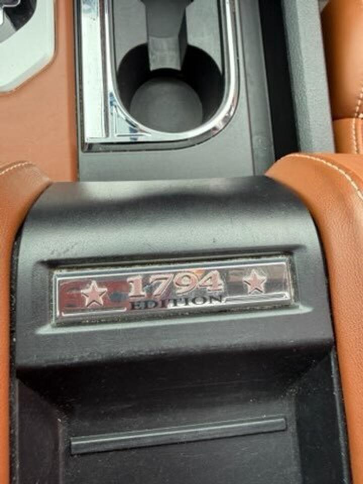2015 Toyota Tundra Platinum 1974 Edition 5.7L V8 Photo