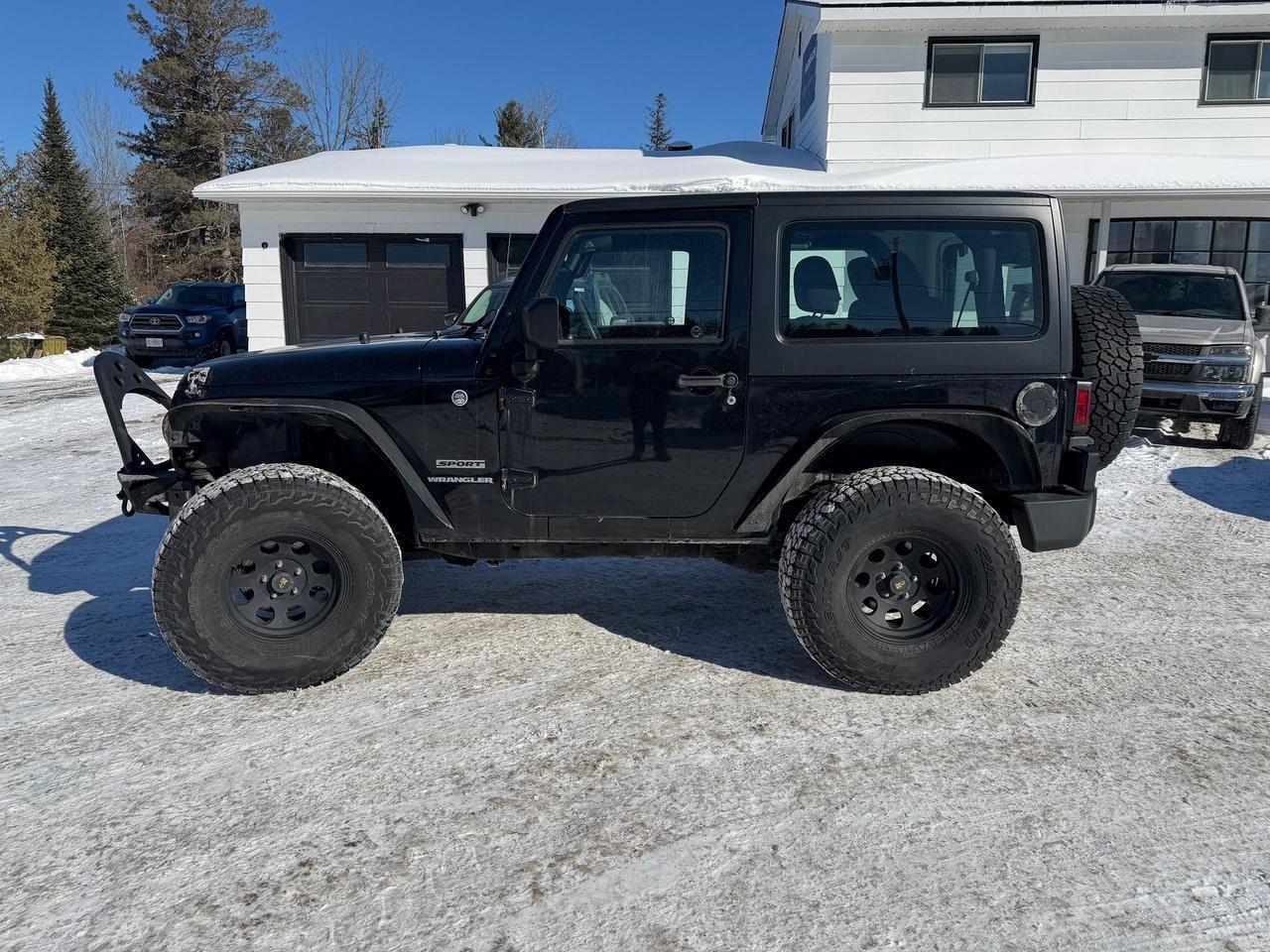2015 Jeep Wrangler Sport 2dr 4x4 Photo