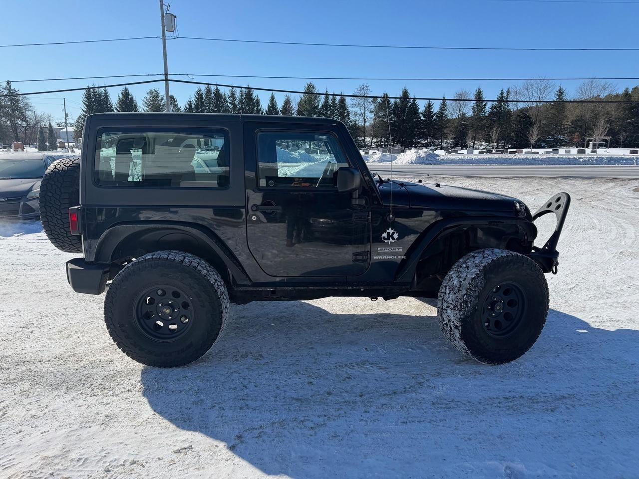 2015 Jeep Wrangler Sport 2dr 4x4 Photo