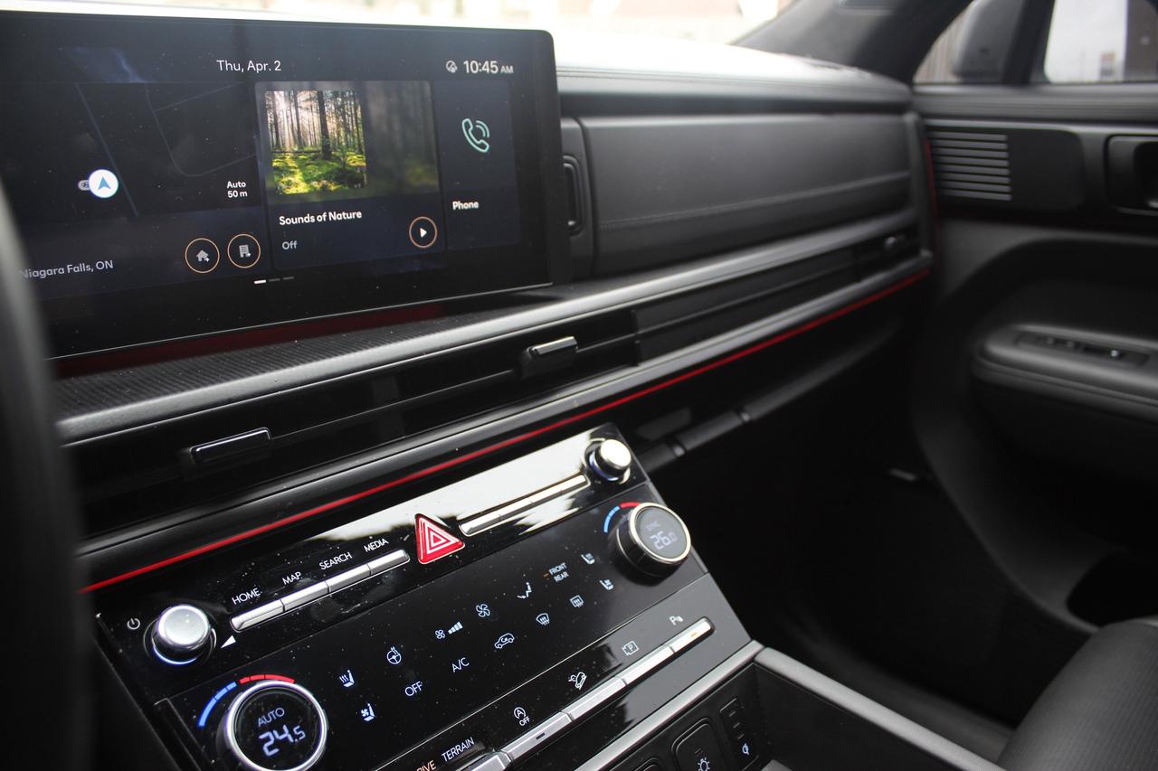 2024 Hyundai Santa Fe ULTIMATE CALLIGRAPHY/ NAPPA LEATHER/ BOSE AUDIO/ 2 Photo
