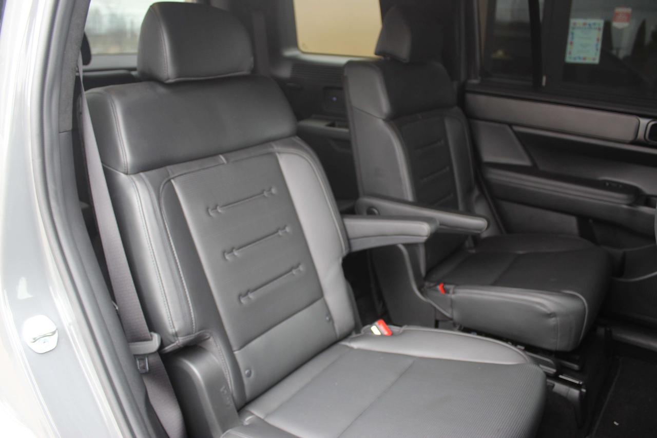 2024 Hyundai Santa Fe ULTIMATE CALLIGRAPHY/ NAPPA LEATHER/ BOSE AUDIO/ 21 RIMS Photo