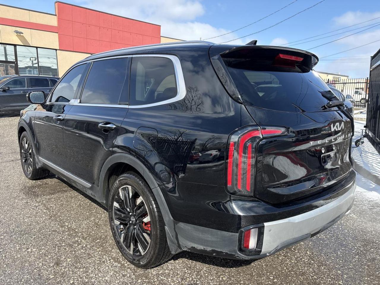 2024 Kia Telluride SX Photo3