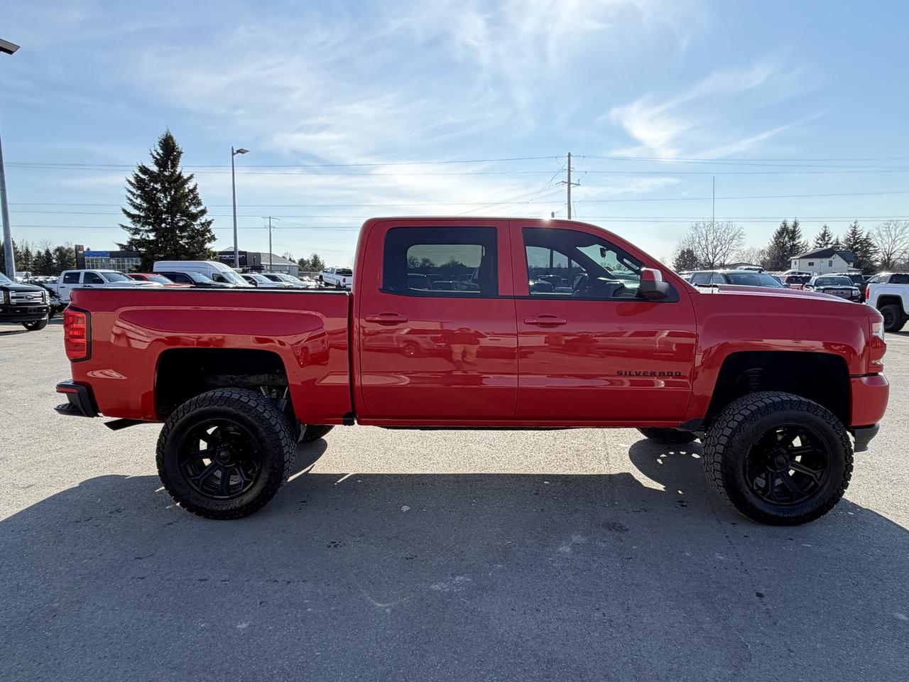 2018 Chevrolet Silverado 1500 LT LIFT/WHEEL/TIRE PKG!! Photo