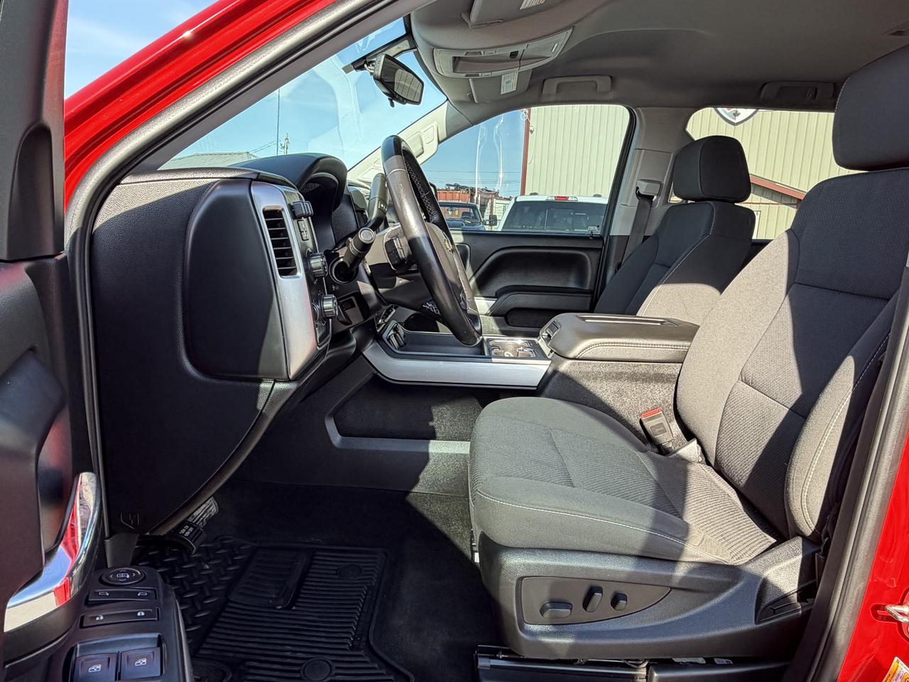 2018 Chevrolet Silverado 1500 LT LIFT/WHEEL/TIRE PKG!! Photo