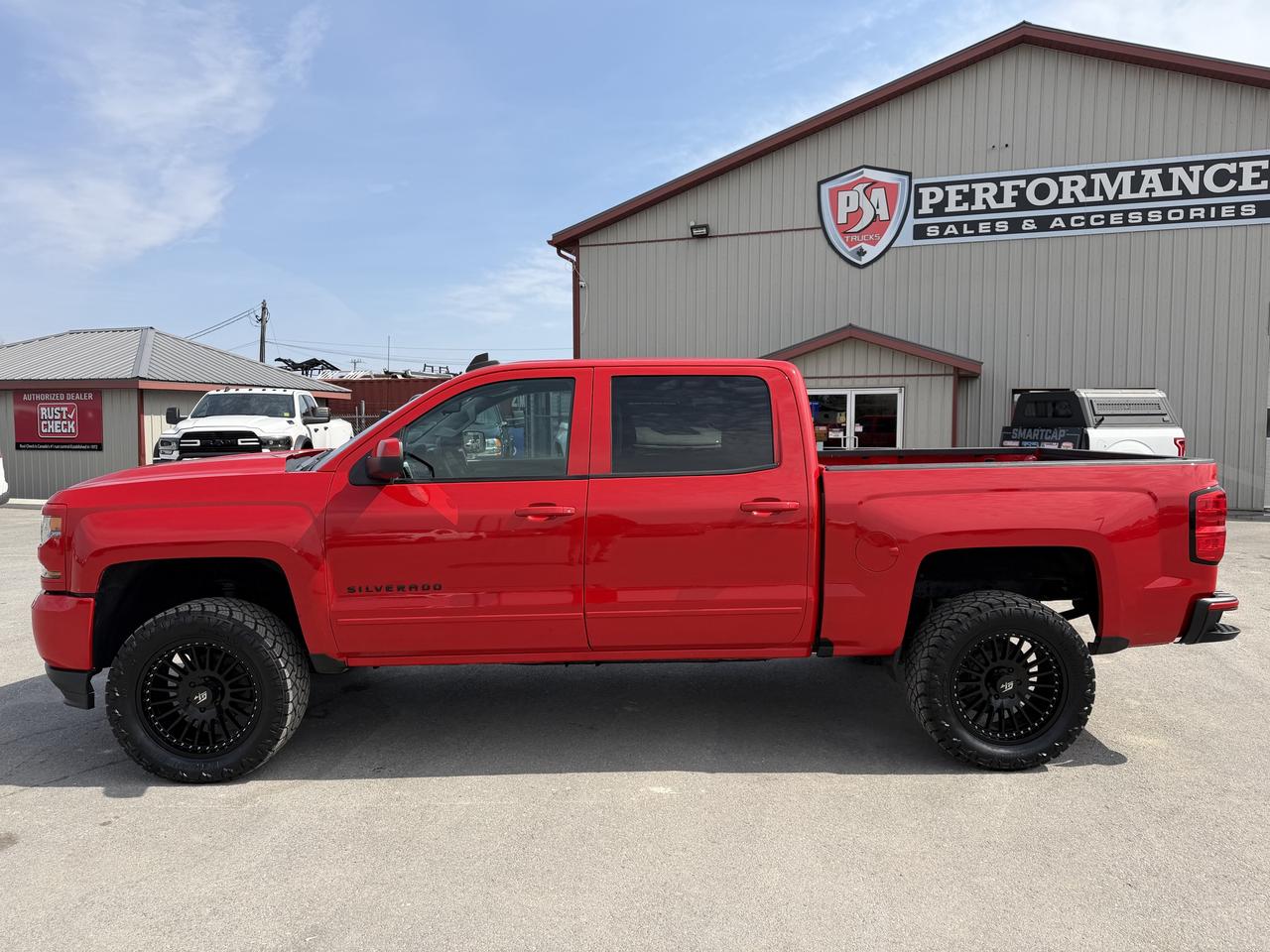 2018 Chevrolet Silverado 1500 4WD Crew Cab 143.5  LT w-1LT Photo