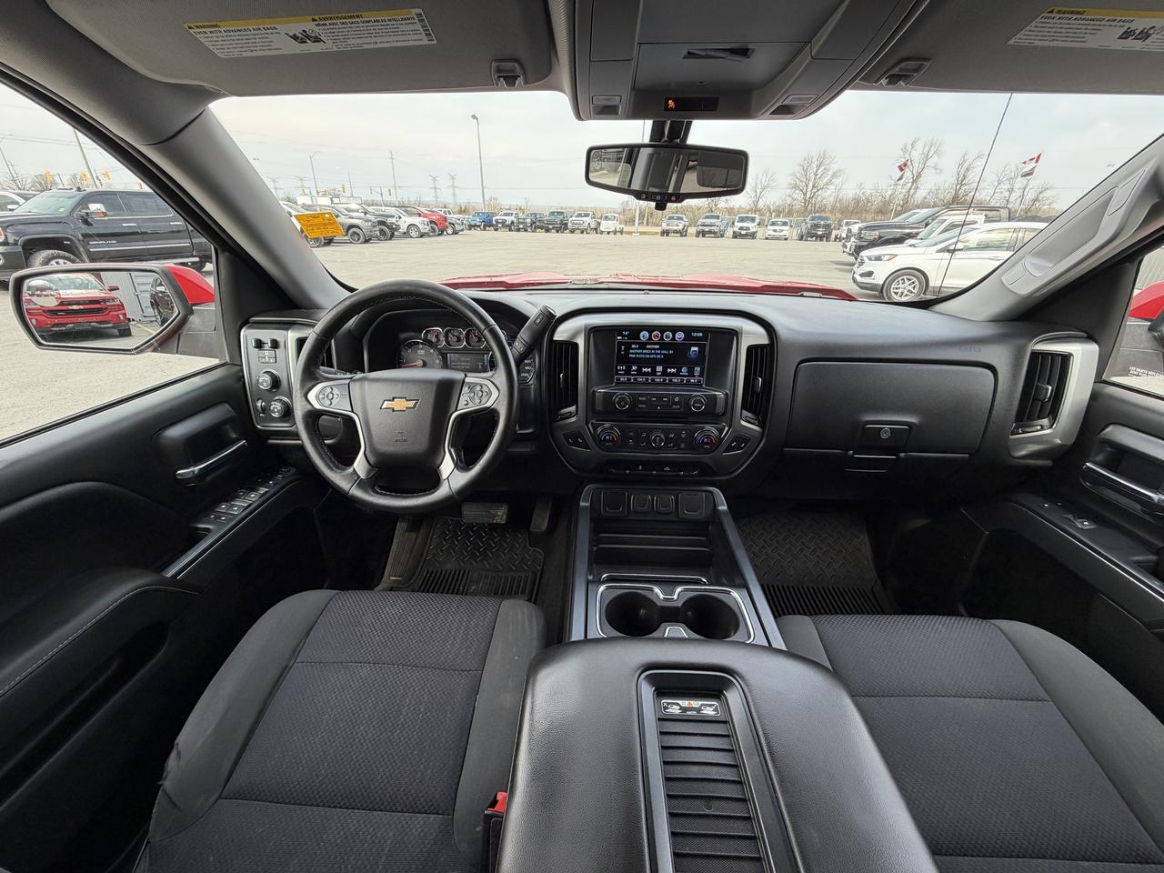 2018 Chevrolet Silverado 1500 4WD Crew Cab 143.5  LT w-1LT Photo