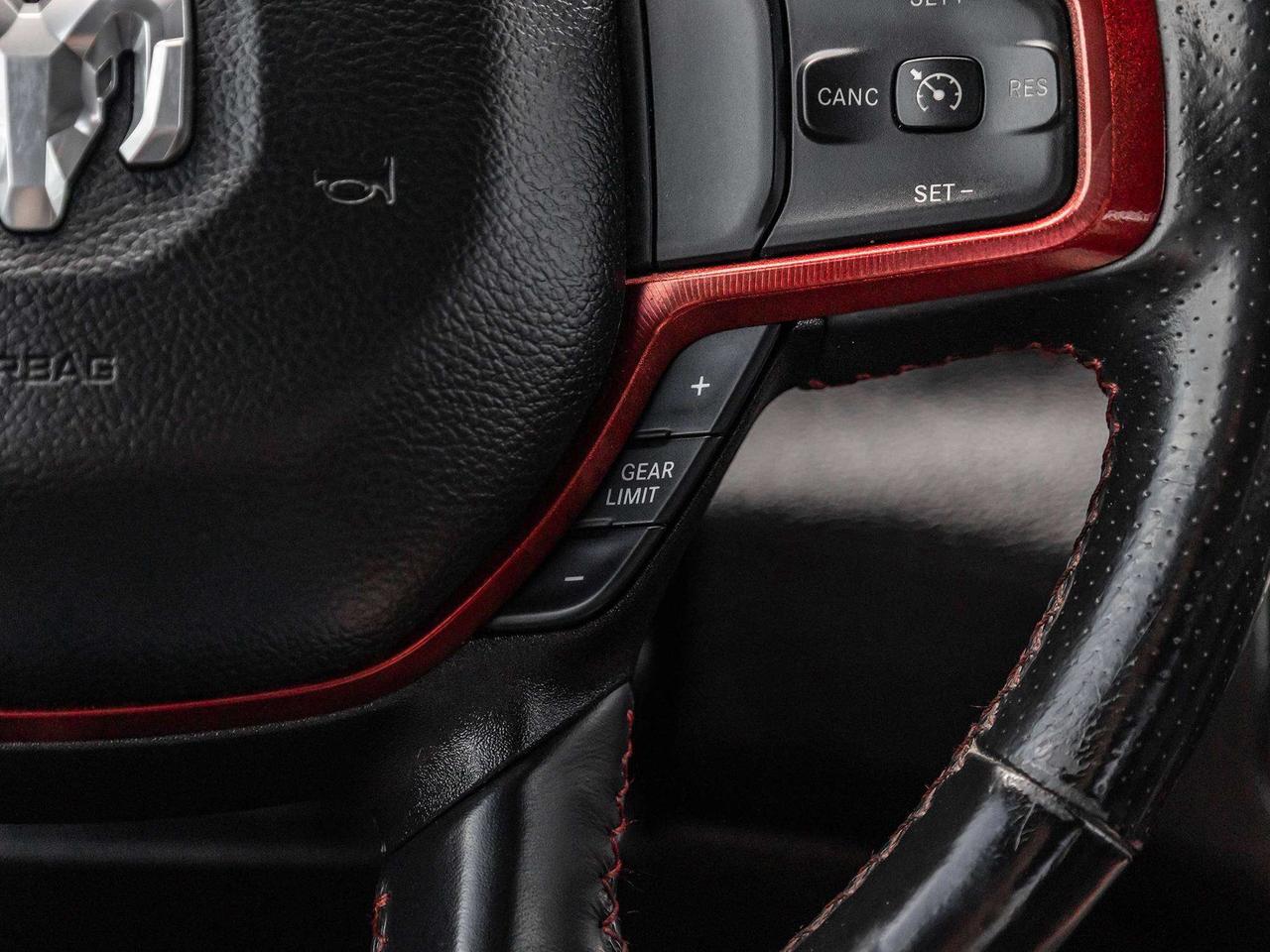 2022 RAM 1500 REBEL  ROOF  RAMBOX  NAVI  LEATHER Photo