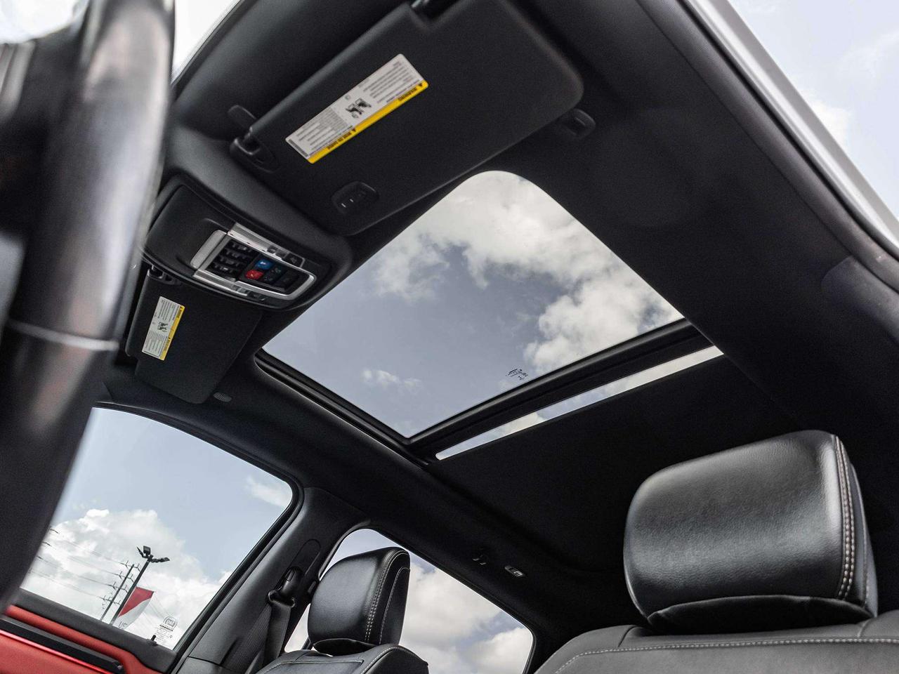 2022 RAM 1500 REBEL  ROOF  RAMBOX  NAVI  LEATHER Photo