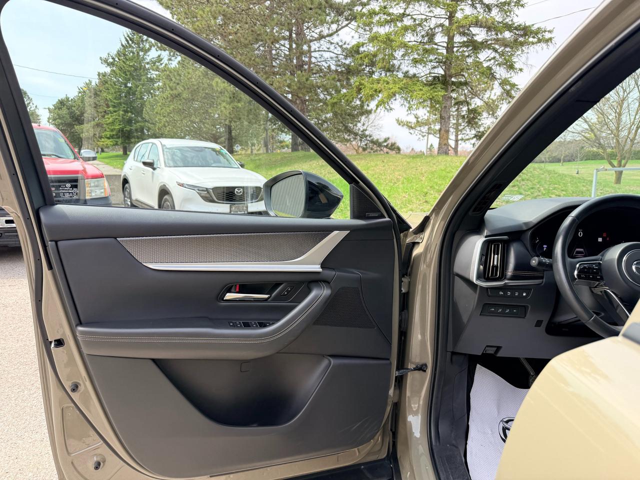 2025 Mazda CX-70 PHEV GT 4dr i-ACTIV All-Wheel Drive Sport Utility Photo