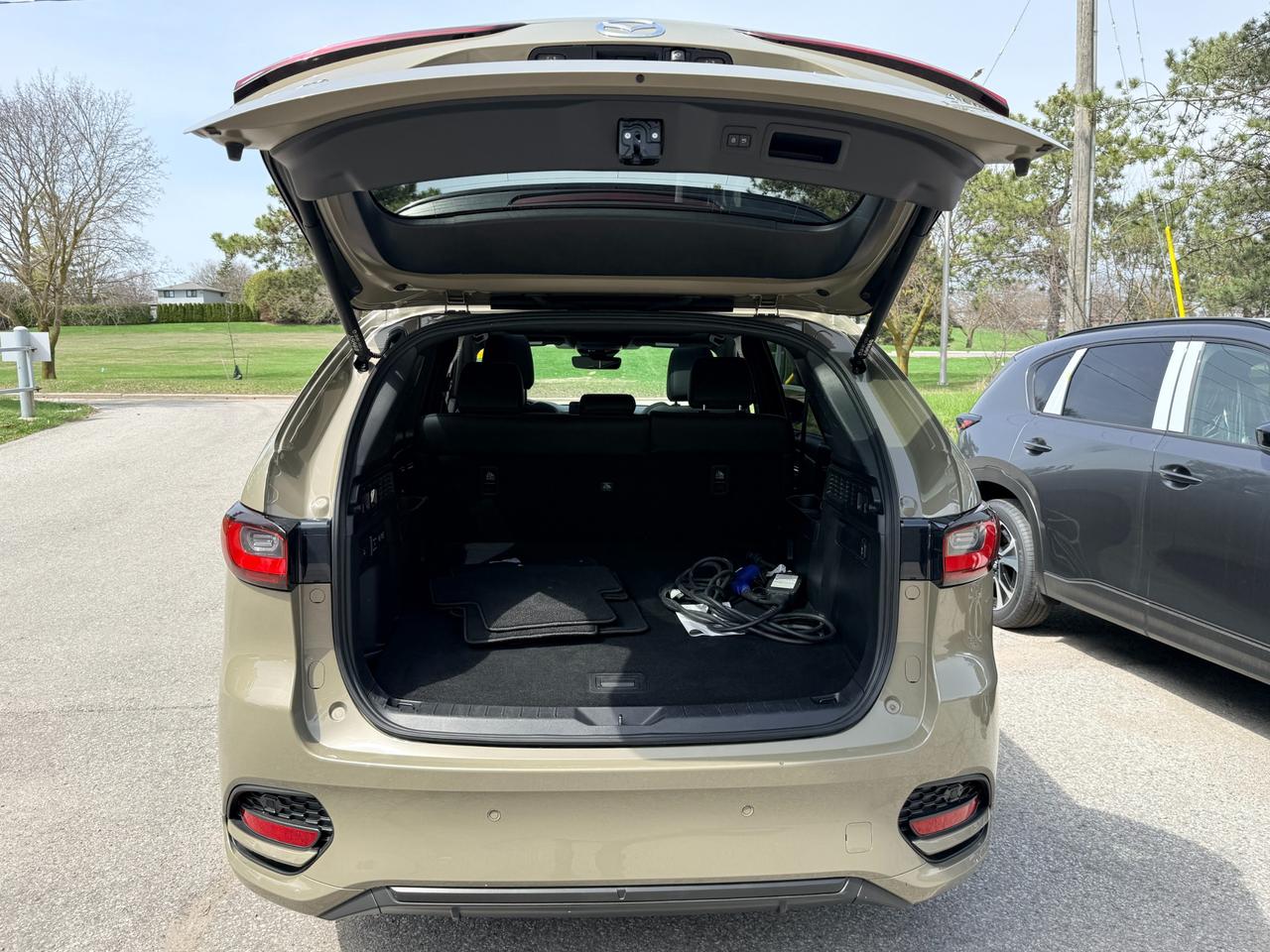 2025 Mazda CX-70 PHEV GT 4dr i-ACTIV All-Wheel Drive Sport Utility Photo