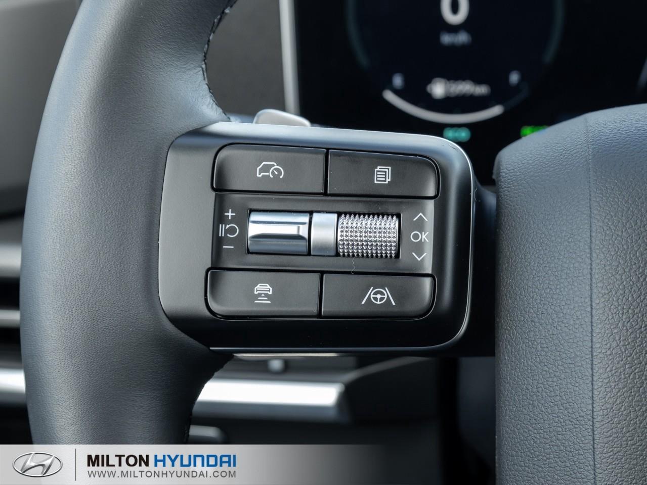 2026 Hyundai Santa Fe HEV Luxury 4dr All-Wheel Drive Photo