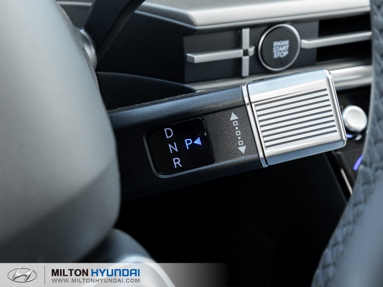 2026 Hyundai Santa Fe HEV Luxury 4dr All-Wheel Drive Photo