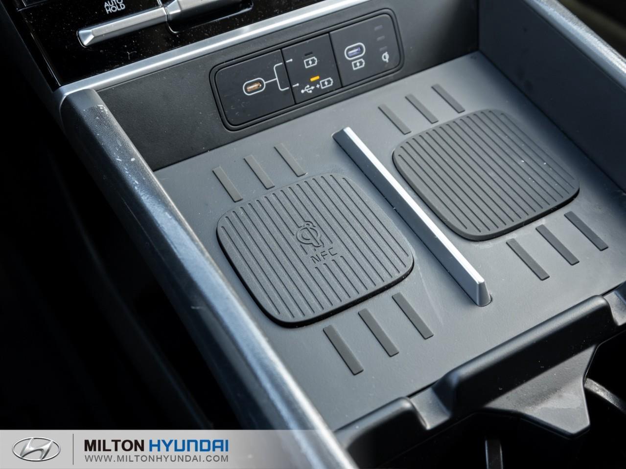 2026 Hyundai Santa Fe HEV Luxury 4dr All-Wheel Drive Photo