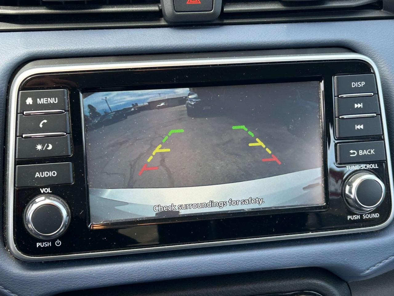 2024 Nissan Versa SV/BACK UP CAM/HEATED SEATS CALL PICTON Photo