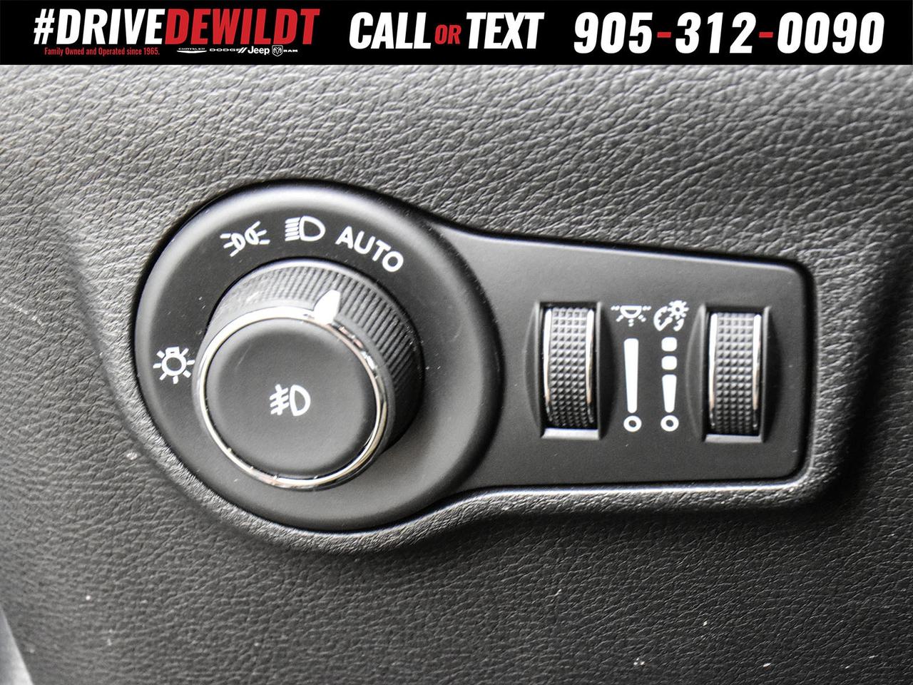 2024 Jeep Compass LIMITED   ELITE GROUP   DRIVER ASSIST GROUP Photo