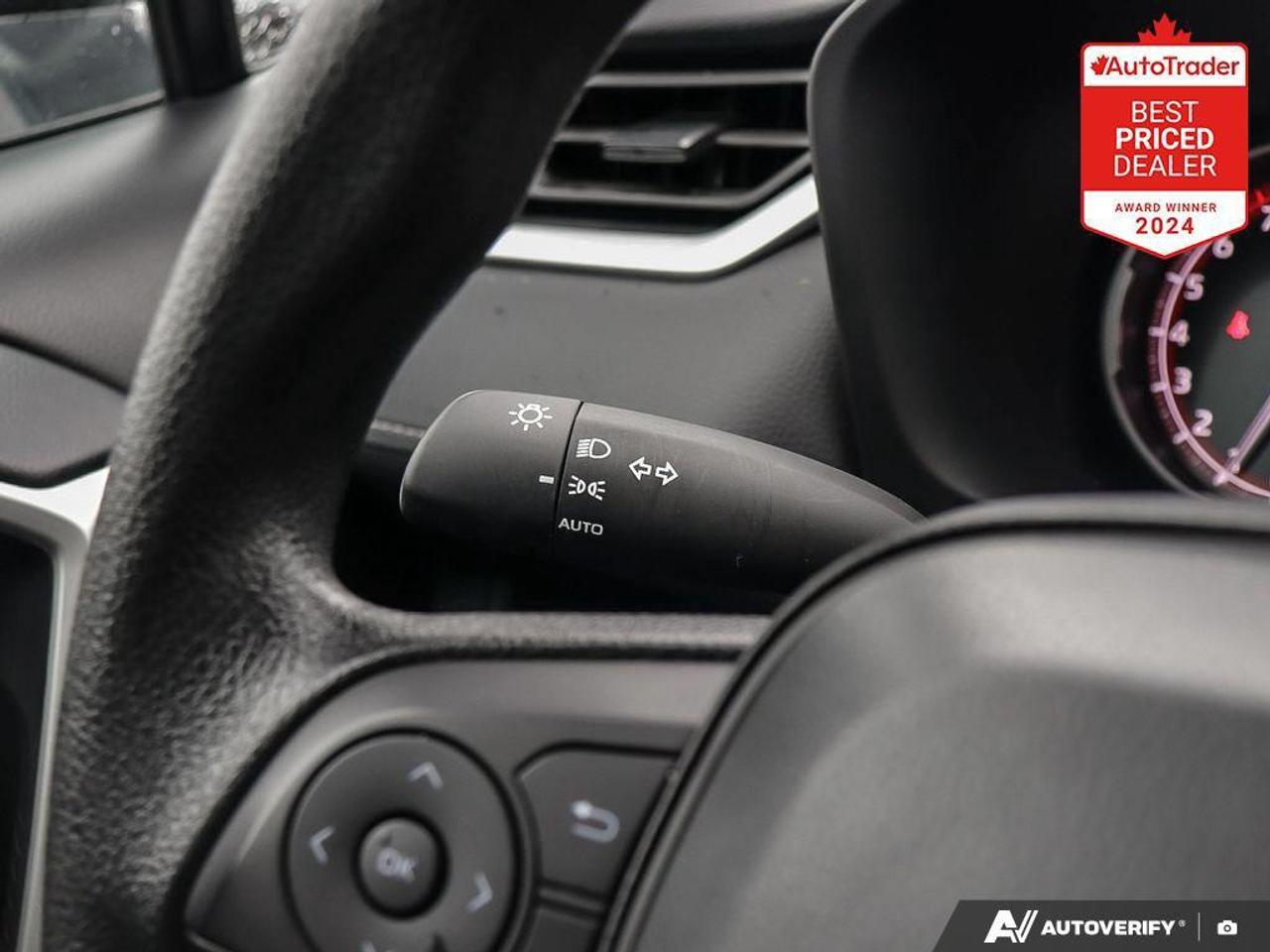 2025 Toyota RAV4 LE 4dr All-wheel Drive Photo
