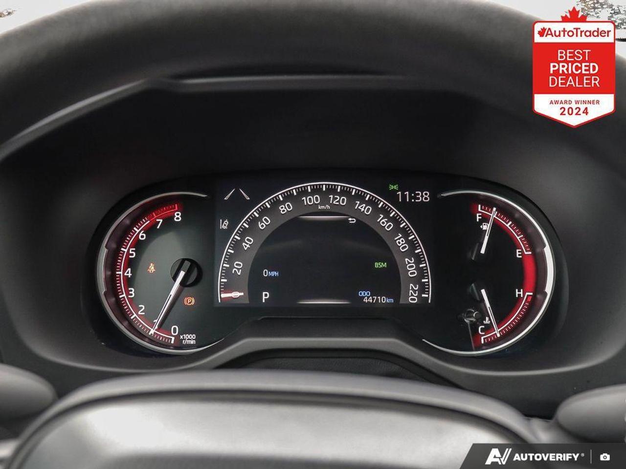 2025 Toyota RAV4 LE 4dr All-wheel Drive Photo
