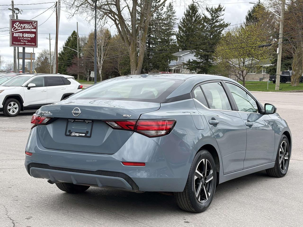 2024 Nissan Sentra SV/BACK UP CAM/HEATED SEATS CALL PICTON Photo4