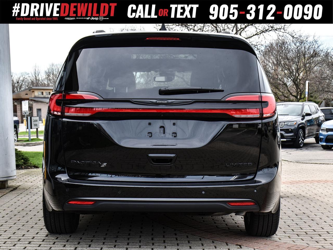 2024 Chrysler Pacifica LIMITED   PANORAMIC SUNROOF   S APPEARANCE Photo