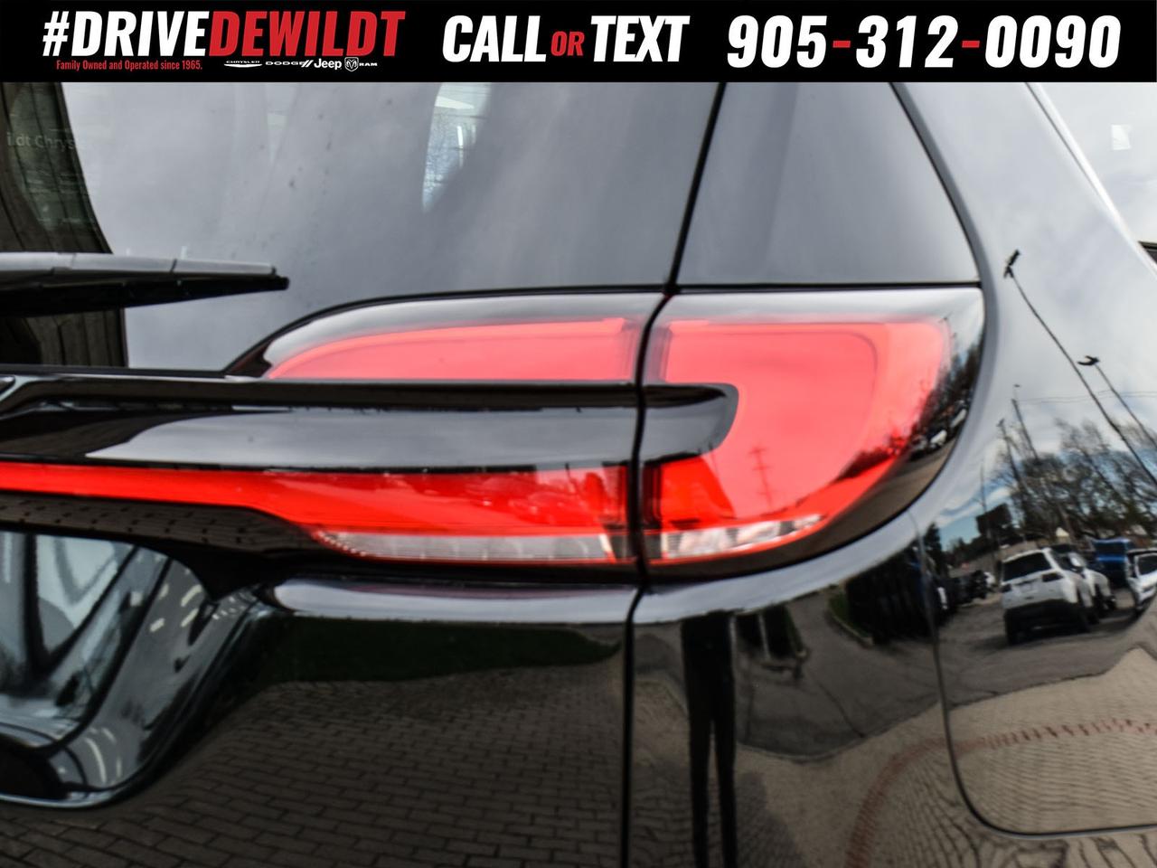 2024 Chrysler Pacifica LIMITED   PANORAMIC SUNROOF   S APPEARANCE Photo