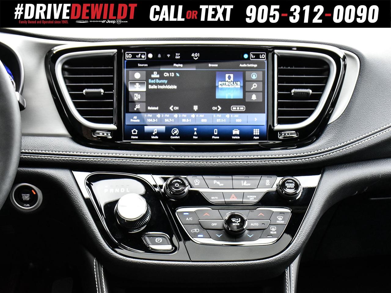 2024 Chrysler Pacifica LIMITED   PANORAMIC SUNROOF   S APPEARANCE Photo