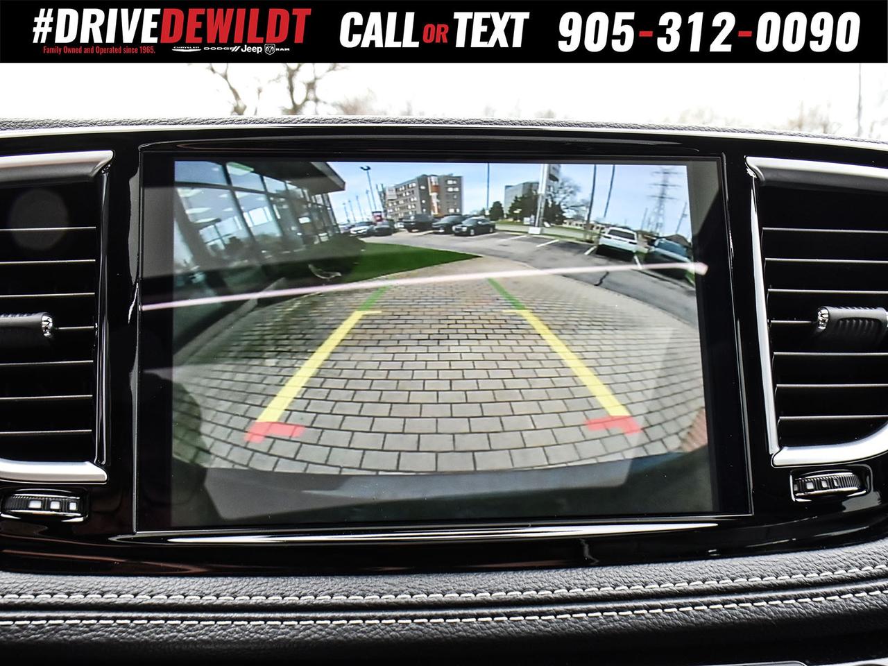 2024 Chrysler Pacifica LIMITED   PANORAMIC SUNROOF   S APPEARANCE Photo