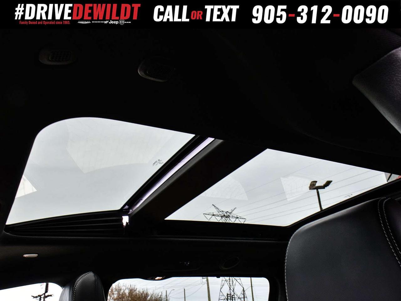 2024 Chrysler Pacifica LIMITED   PANORAMIC SUNROOF   S APPEARANCE Photo