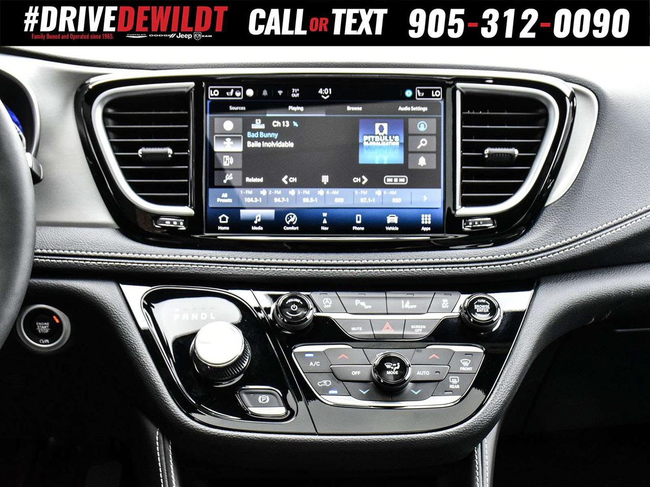 2024 Chrysler Pacifica LIMITED   PANORAMIC SUNROOF   S APPEARANCE Photo