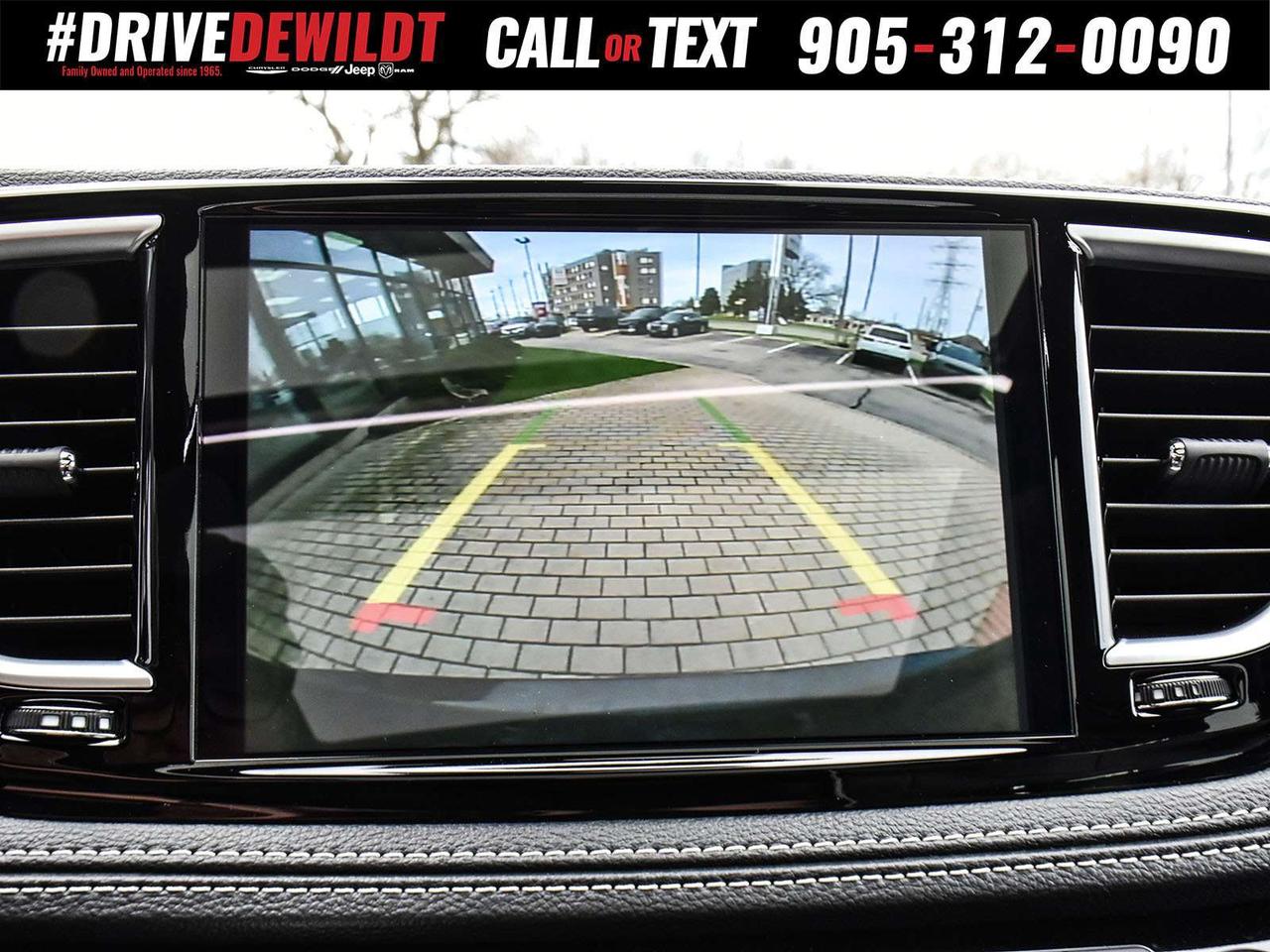 2024 Chrysler Pacifica LIMITED   PANORAMIC SUNROOF   S APPEARANCE Photo