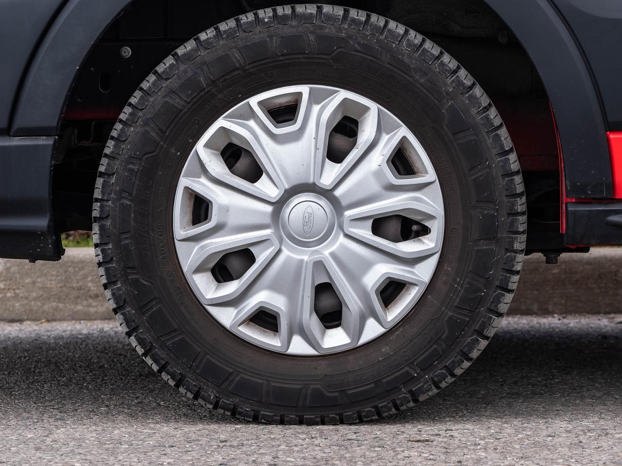 2020 Ford Transit Cargo Van  Photo