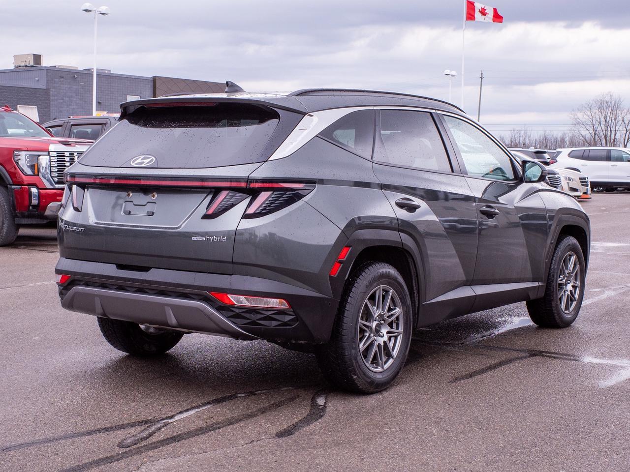 2023 Hyundai Tucson Hybrid Ultimate - Panoramic Sunroof   Rain Sensing Wipers Photo