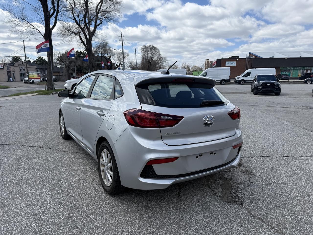 2019 Hyundai Accent No Accident l Preferred l 1.6L l 4cyl l FWD l Auto Photo