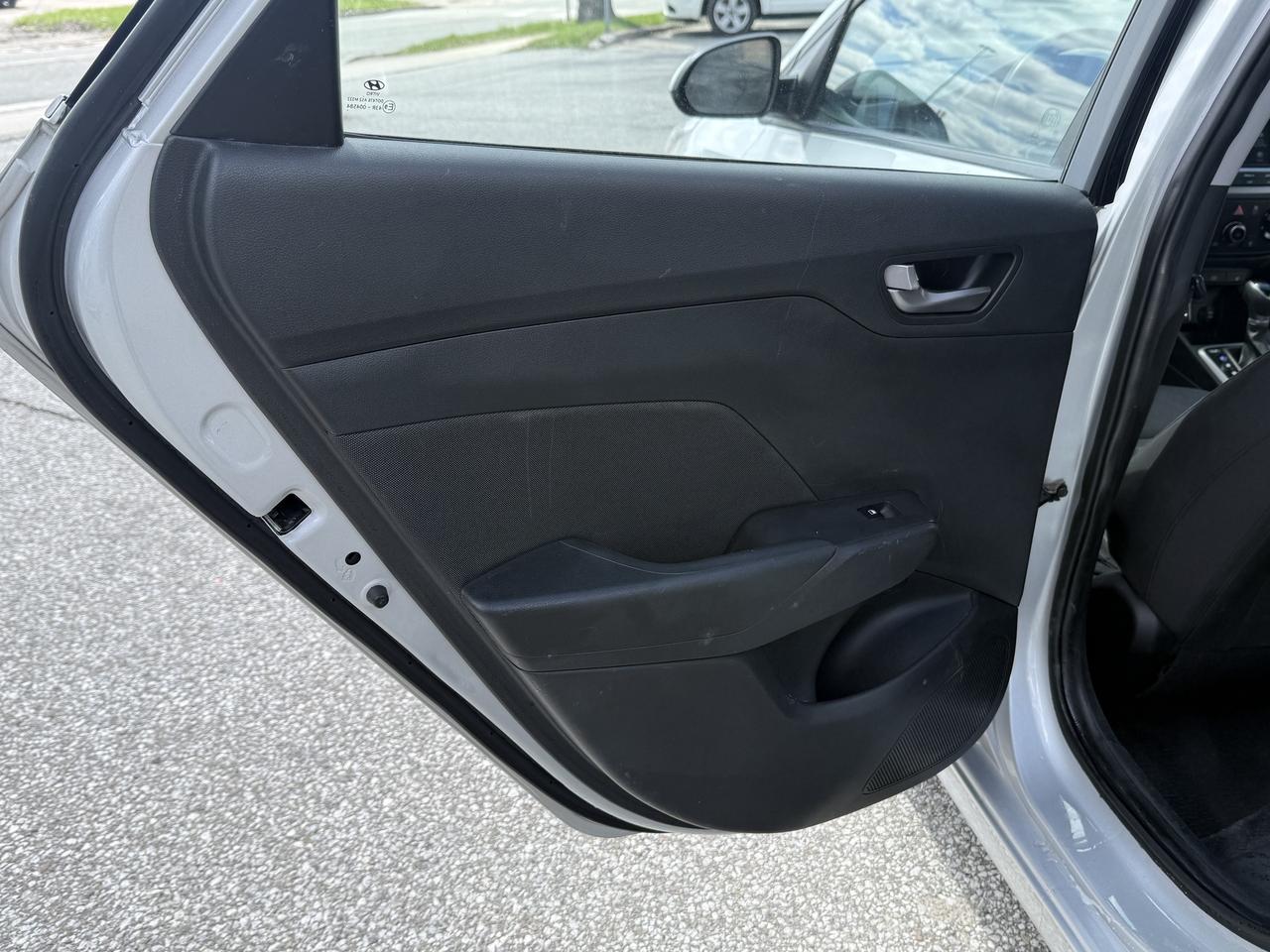 2019 Hyundai Accent No Accident l Preferred l 1.6L l 4cyl l FWD l Auto Photo