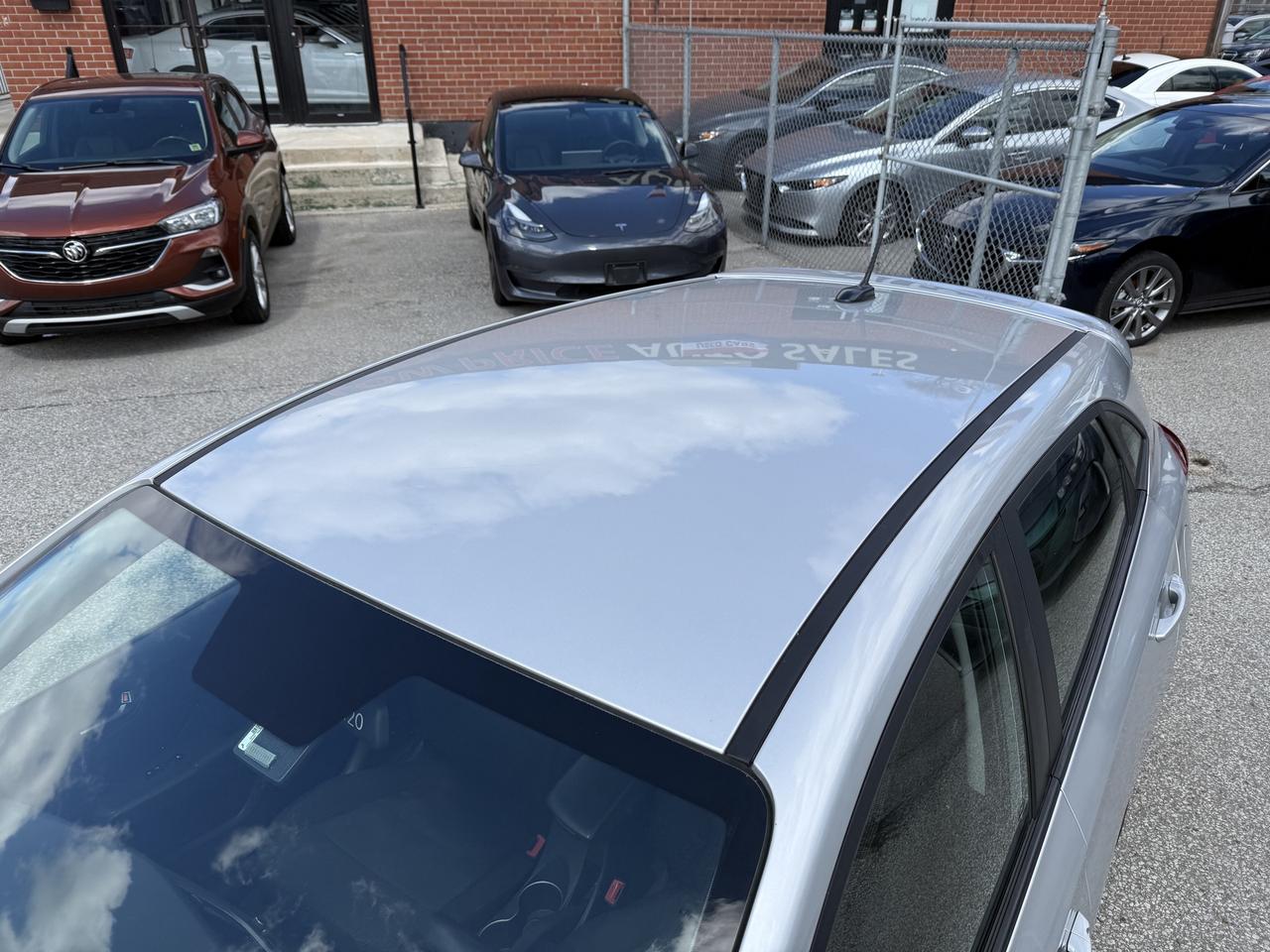 2019 Hyundai Accent No Accident l Preferred l 1.6L l 4cyl l FWD l Auto Photo