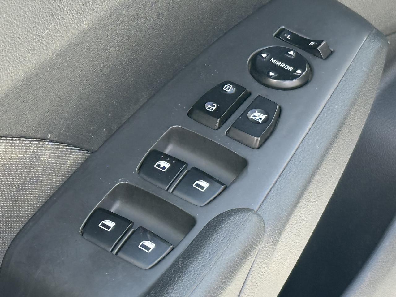 2019 Hyundai Accent No Accident l Preferred l 1.6L l 4cyl l FWD l Auto Photo
