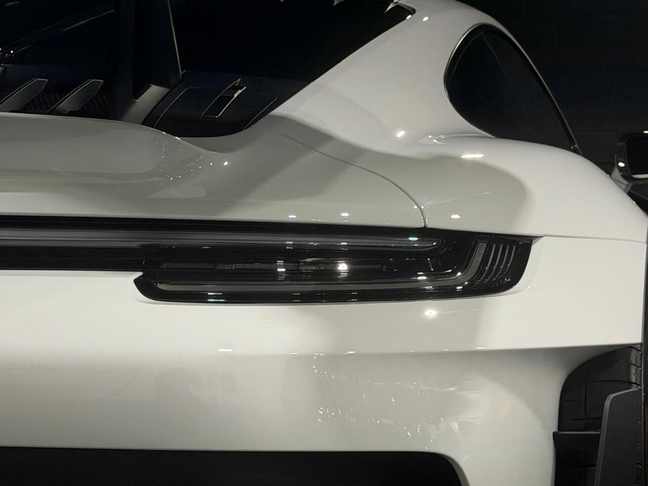 2025 Porsche 911 GT3 RS Coupe Photo