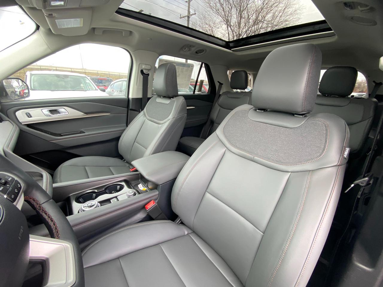2026 Ford Explorer  Photo