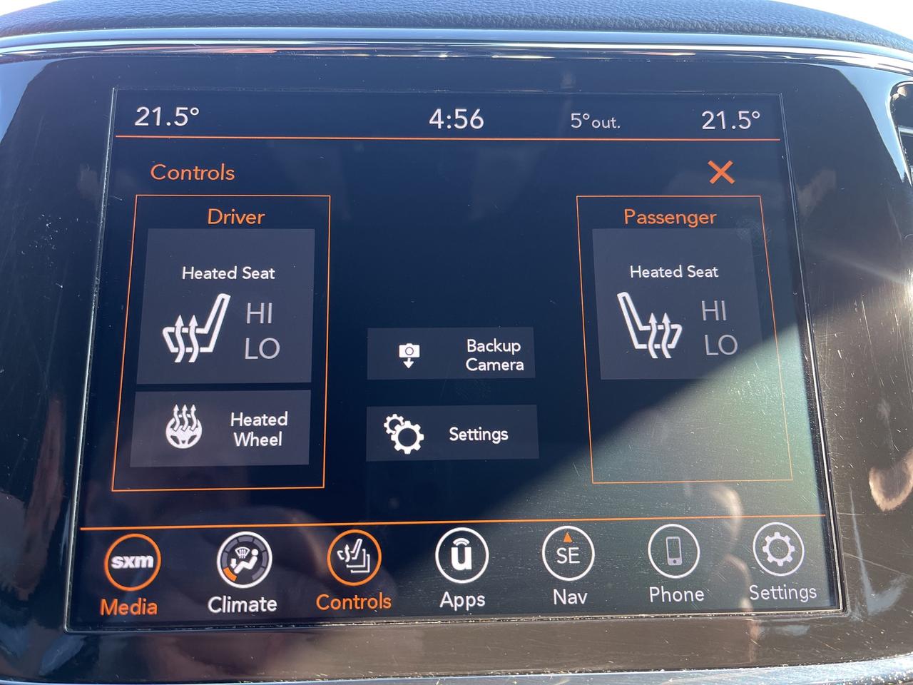 2022 Jeep Grand Cherokee WK Laredo - Htd Seats/Wheel - Nav Photo