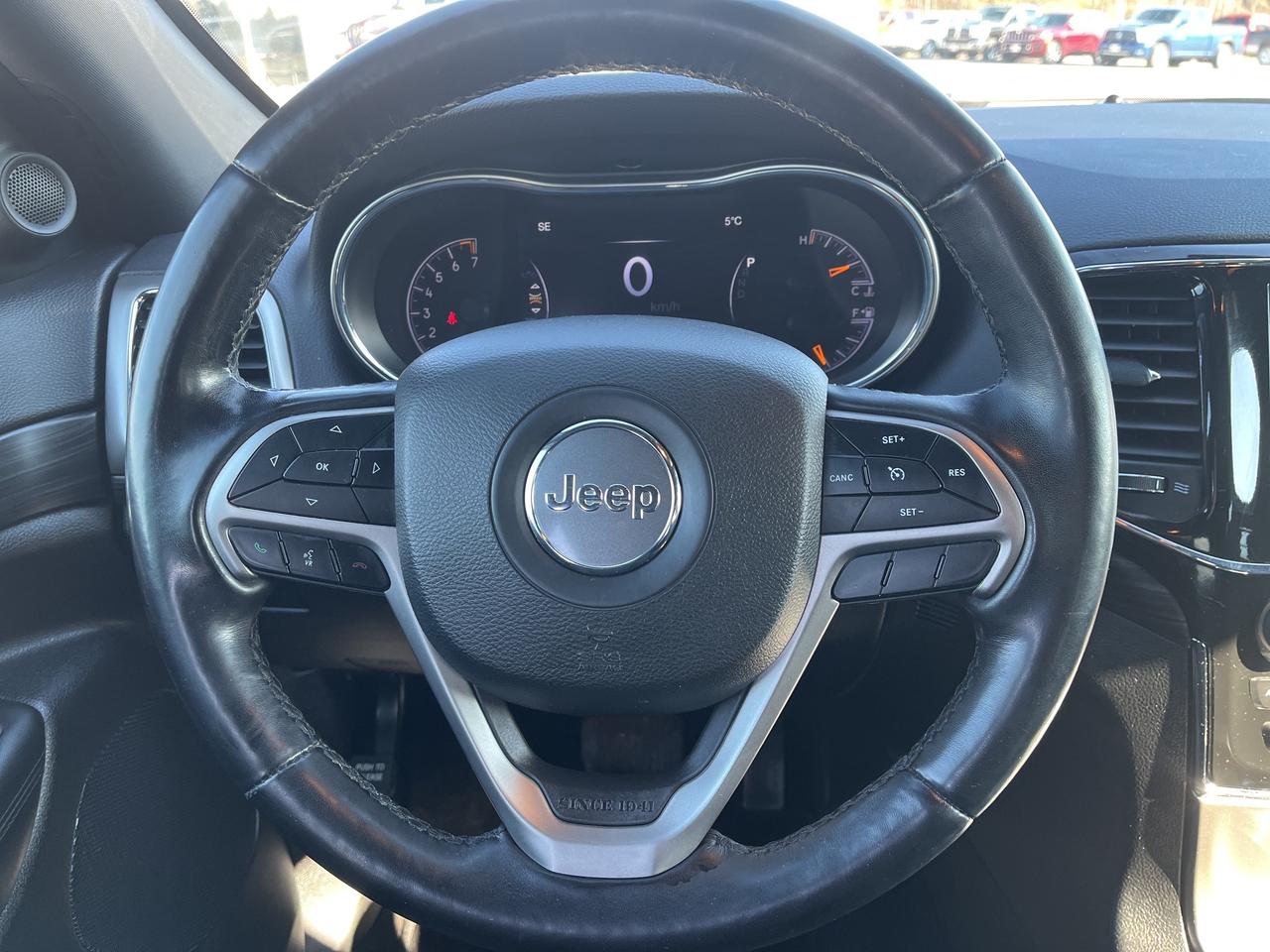 2022 Jeep Grand Cherokee WK Laredo - Htd Seats/Wheel - Nav Photo