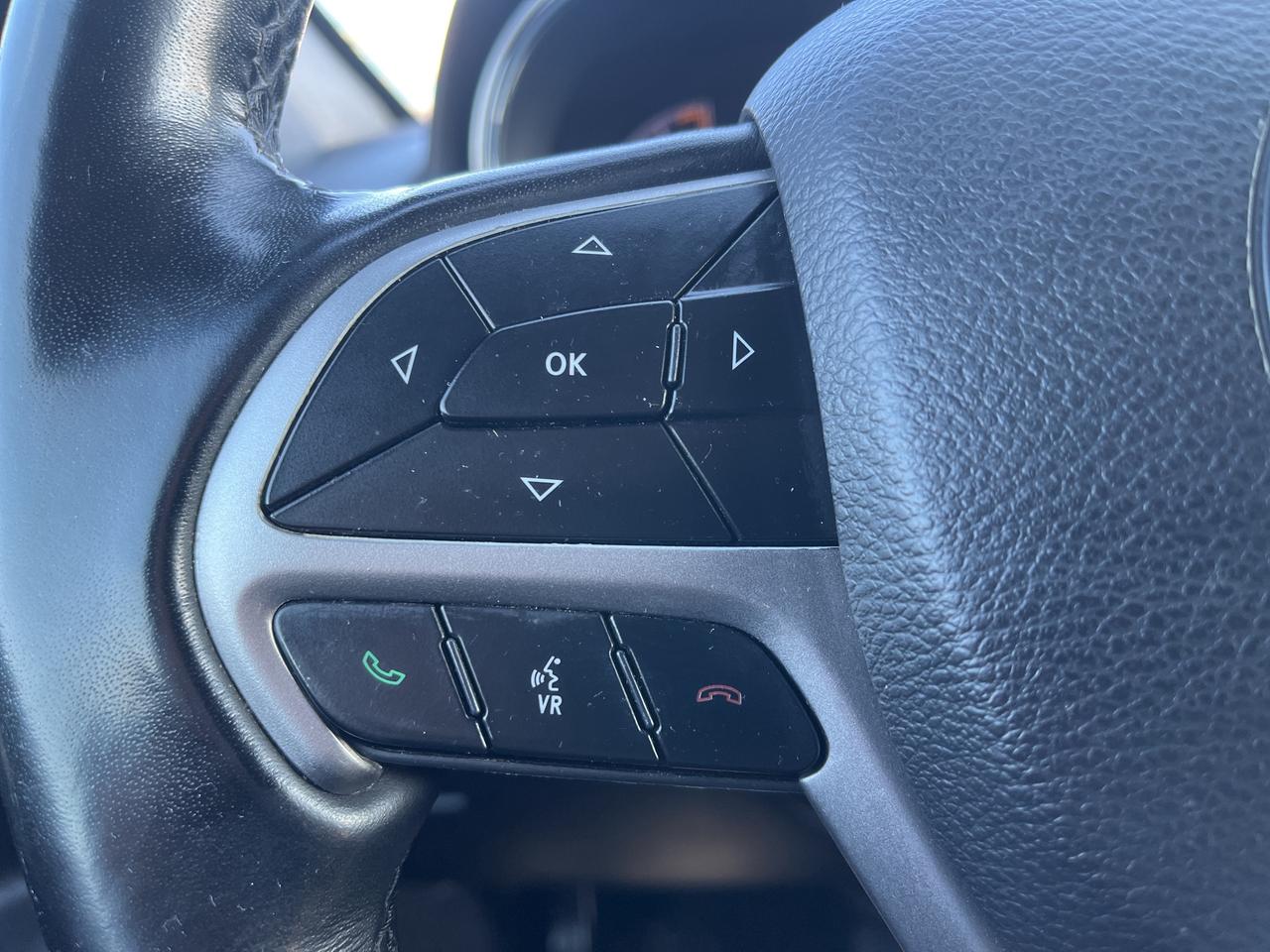 2022 Jeep Grand Cherokee WK Laredo - Htd Seats/Wheel - Nav Photo