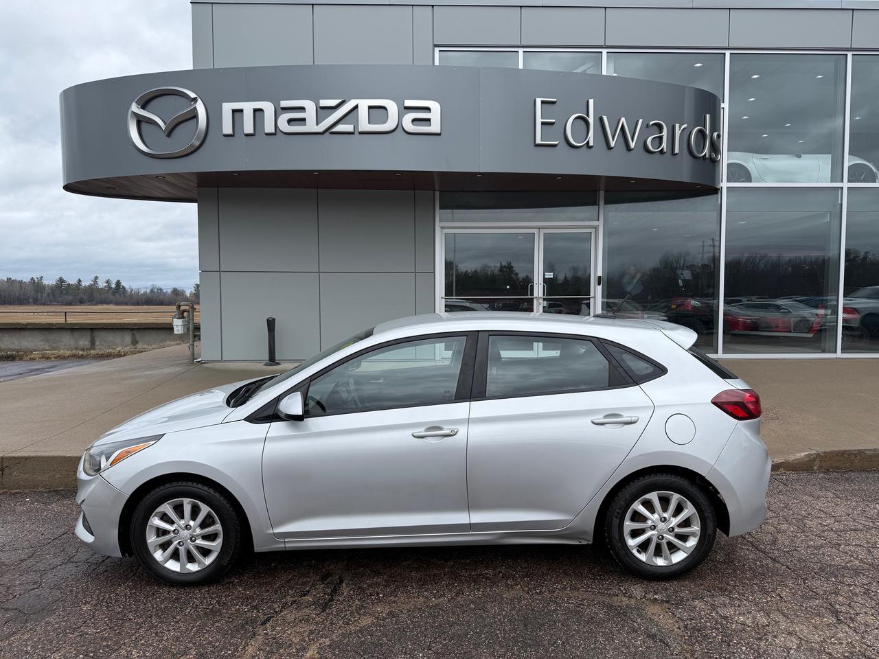 2019 Hyundai Accent Preferred (A6) 4dr Hatchback Photo0