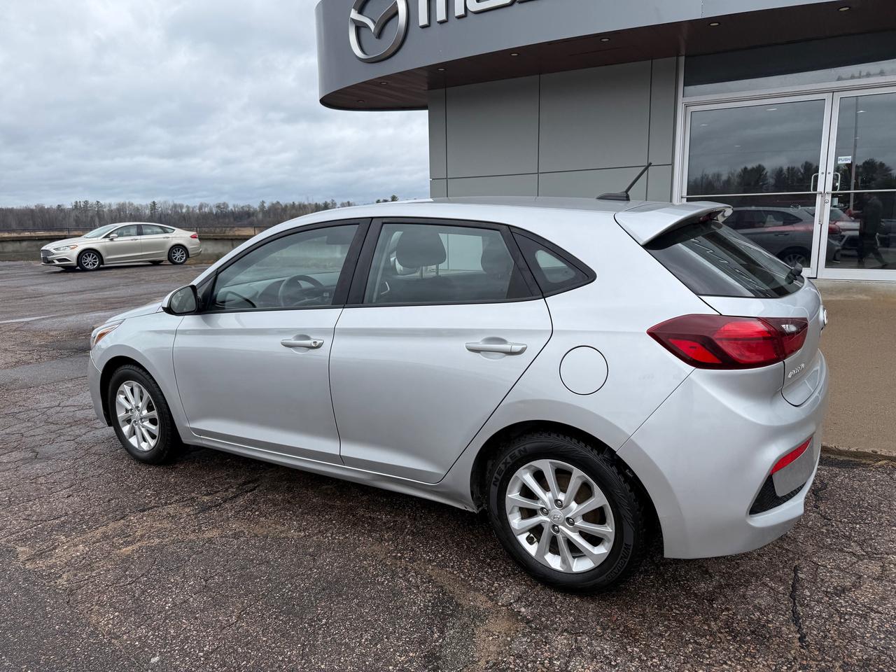 2019 Hyundai Accent Preferred (A6) 4dr Hatchback Photo