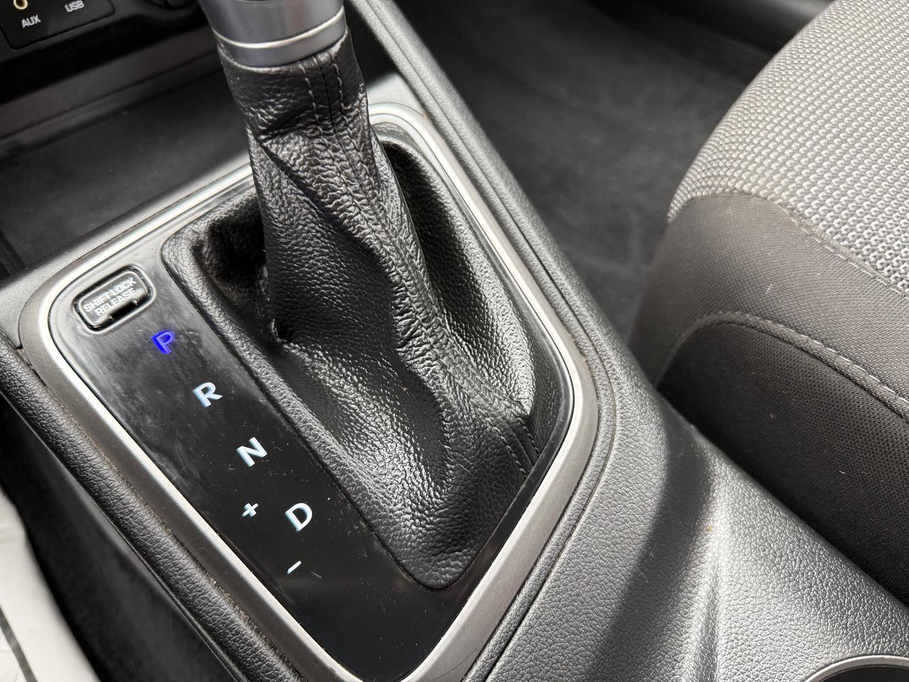 2019 Hyundai Accent Preferred (A6) 4dr Hatchback Photo