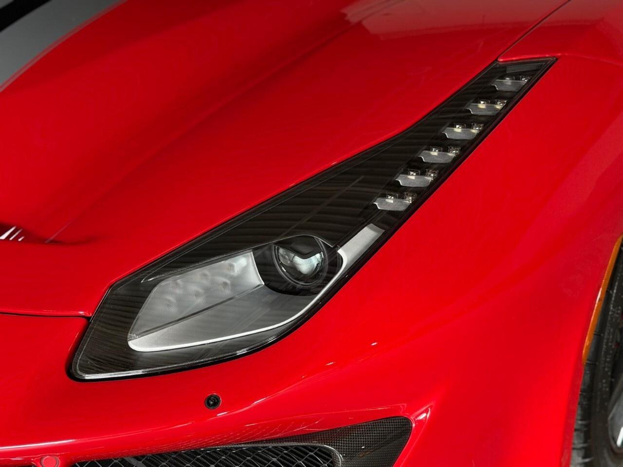 2019 Ferrari 488 Pista COUPE Photo